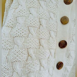 Hunters run size Large vintage white/ivory sweater with brass like buttons